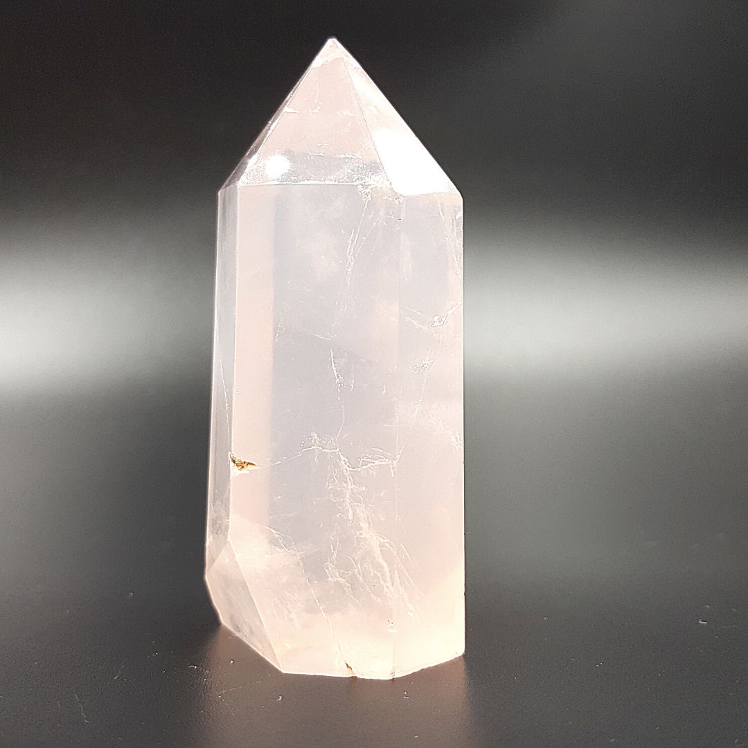 Punta Obelisco Cuarzo Rosa Natural 81 - 89 g 6.4 a 7 cm Altura
