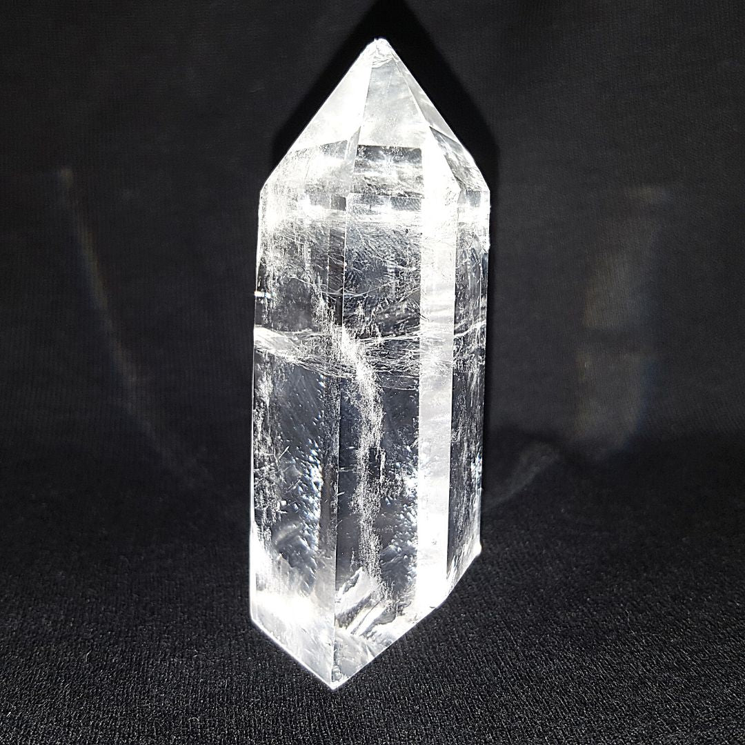 Cuarzo Blanco Cristal Punta Generador 107 a 122 g * 7.6 - 8.2 cm Altura