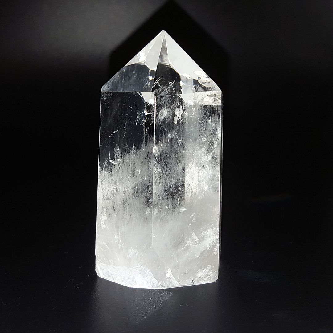 Cuarzo Blanco Cristal Obelisco 148-154 g * 6.6 cm altura