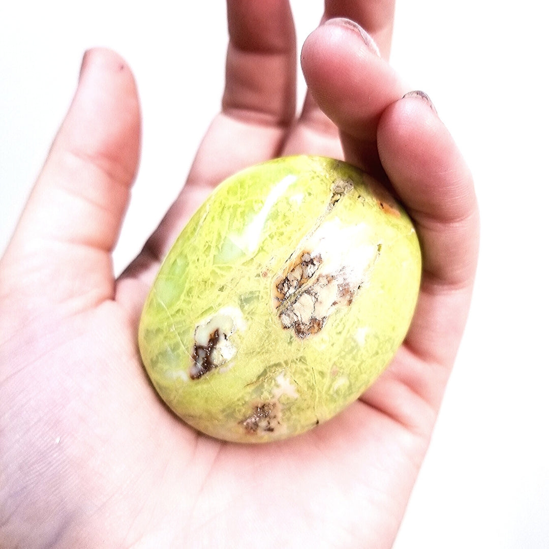 Ópalo Verde Palm Stone. Para la palma de la mano - Caleidoscopio