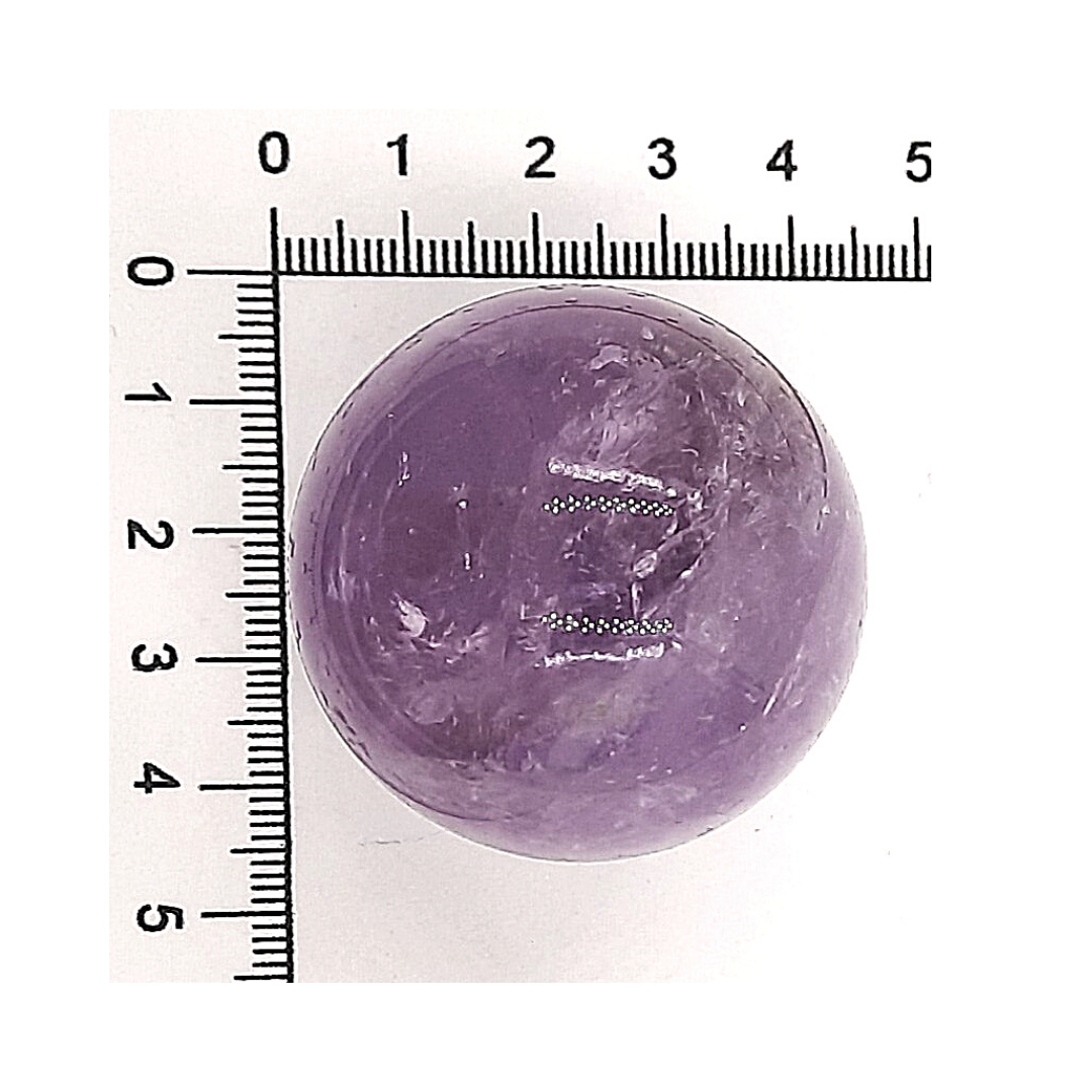 Esfera de Amatista de 3.8 a 4 cm de diámetro. 80 g