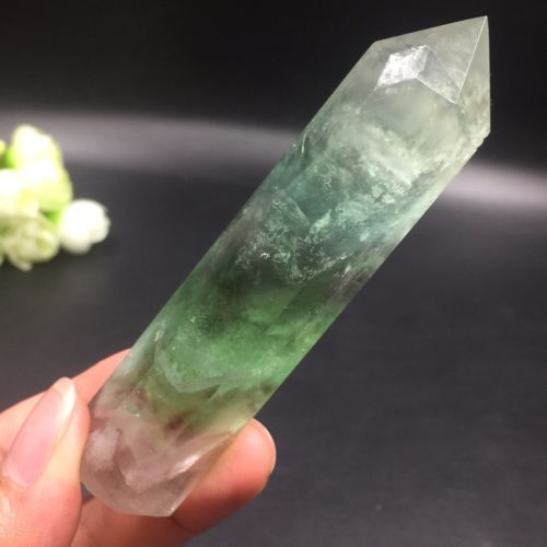 Fluorita Arcoíris Natural Vara 79 gr x 8 - 9 cm Sanación Aprendizaje Organización - Caleidoscopio