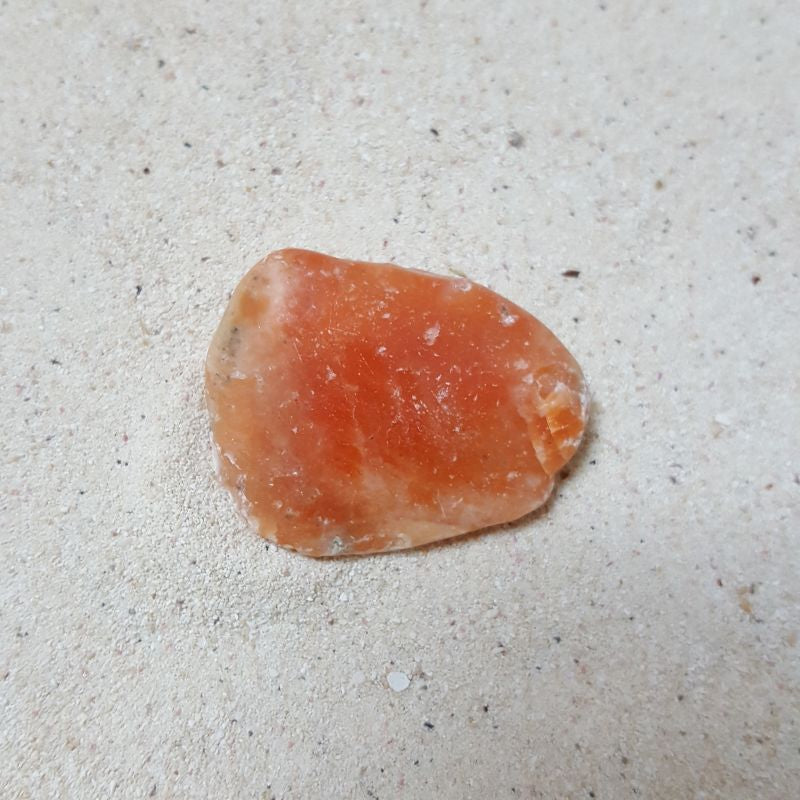 Calcita Naranja Natural Tamborileada - Caleidoscopio