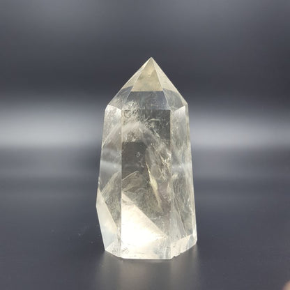 Punta Generador de Cuarzo Citrino Natural 80.3 gr 6.3 cm altura aprox. - Caleidoscopio