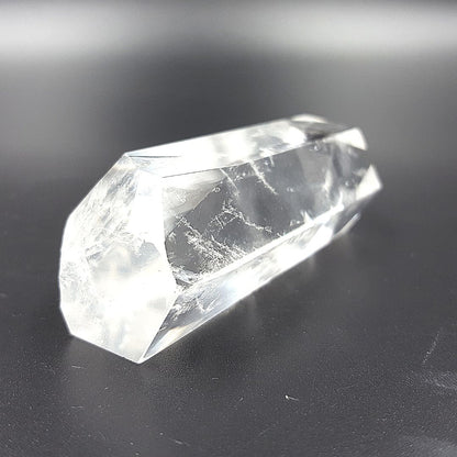 Cuarzo Cristal Punta Generador 81 -87 g 7 cm Altura