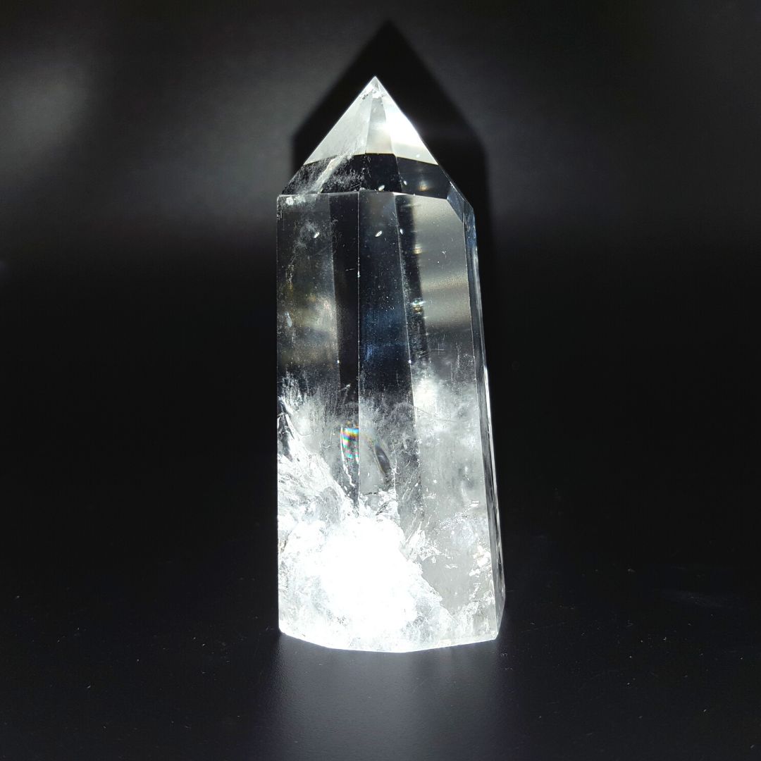 Cuarzo Blanco Cristal punta Generador 133 - 147 g 8 cm altura