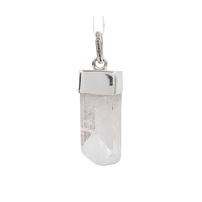 Dije punta de Danburita Natural en Bruto en Plata 925
