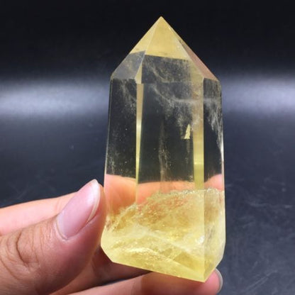 Punta Generador de Cuarzo Citrino Natural 103 gr 7.1 x 3.4 x 3.4 cm - Caleidoscopio
